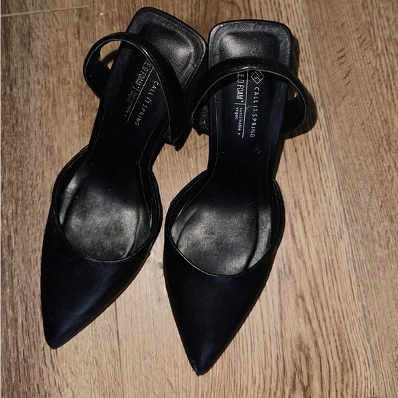 Call it spring black heels - Picture 1 of 3